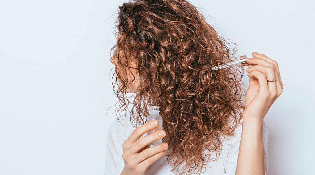 5 astuces incontournables pour sublimer les cheveux bouclés